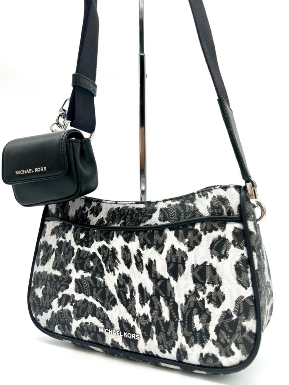 Michael Kors Jet Set Medium Leopard Logo Crossbody Bag W Case for Apple AirPods